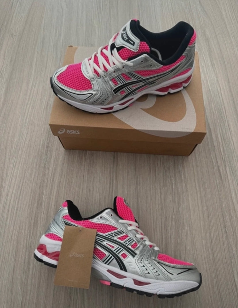 Kayano 14 pink